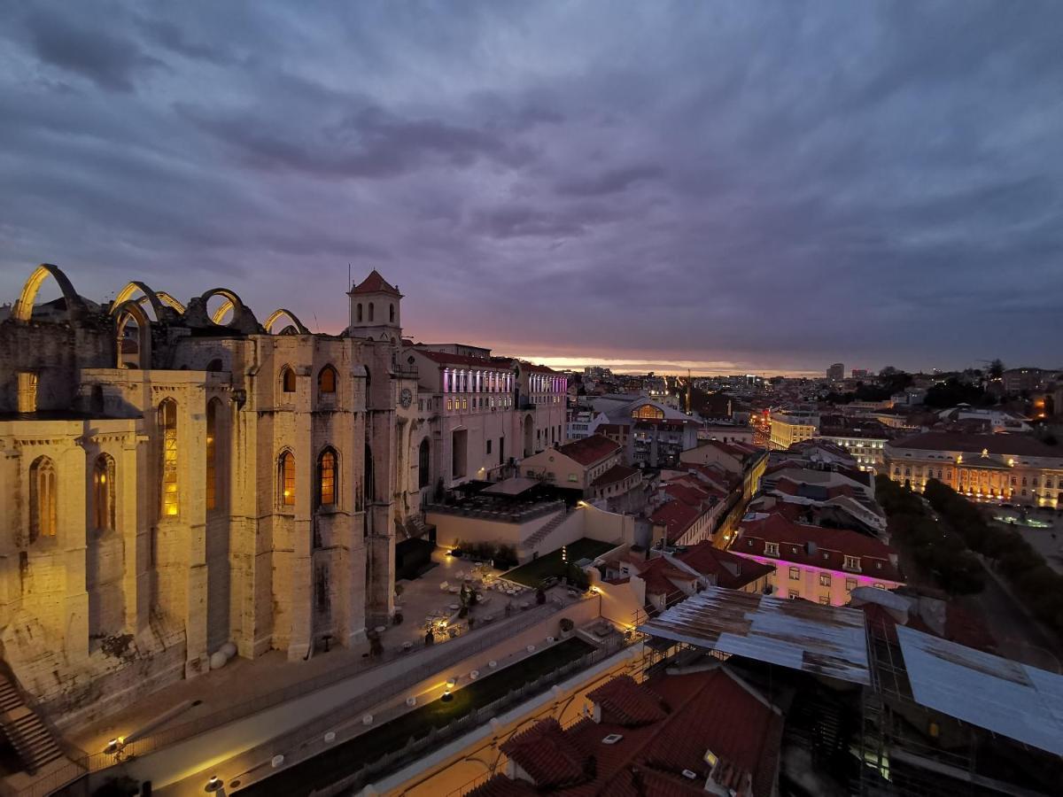 Joivy Chiado Self Check-In 2-Br Flat With Parking Apartment Lisbon Bagian luar foto